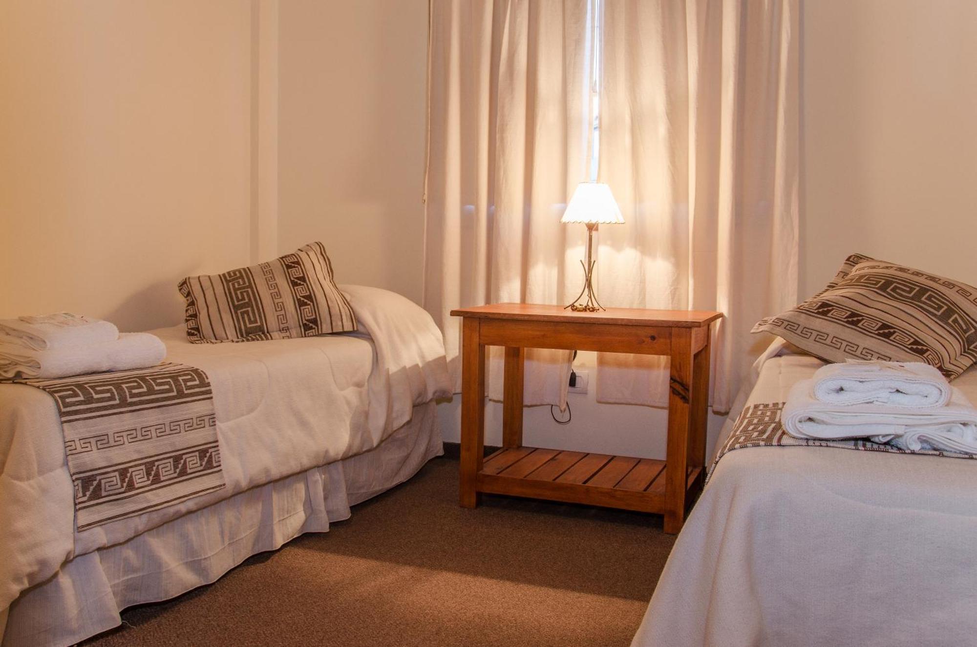 Hostería Los Gnomos El Calafate Habitación foto